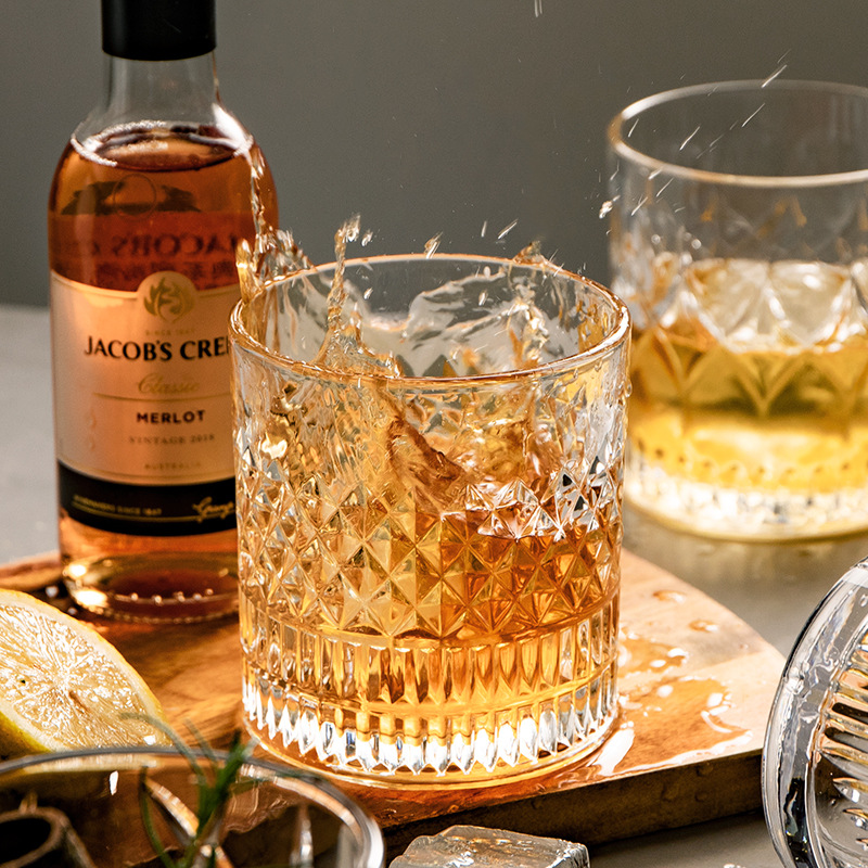 Wine Vodka Beer - Современный европейский стиль: Стеклянный стакан для