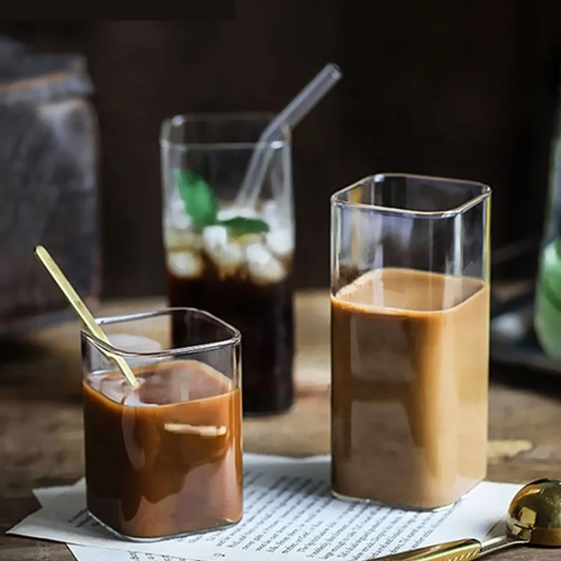 Wine Beer Juice - Квадратная простая стеклянная чашка, прозрачная чашка