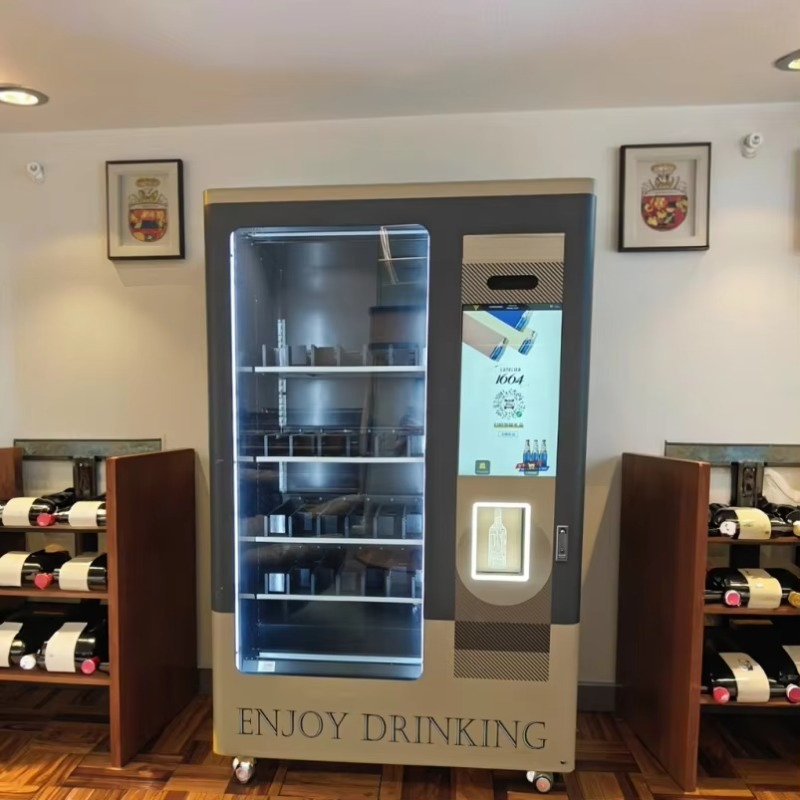 Умный торговый автомат с лифто – обзор и цена Wine In Beer