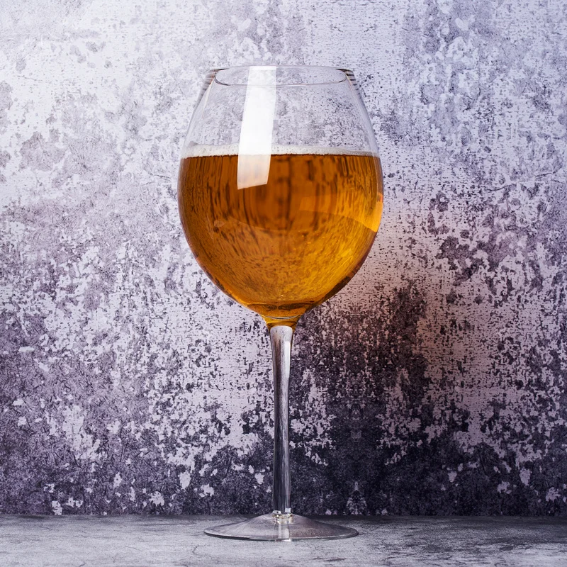 Набор из огромных бокалов для  – обзор и цена Wine In Beer Glass